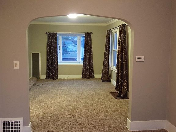 2nd image of 1106 E Lake Ave
