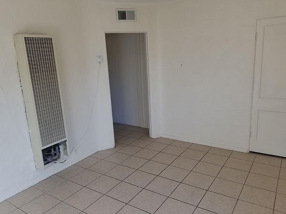 5th image of 4410 Arlen Ave