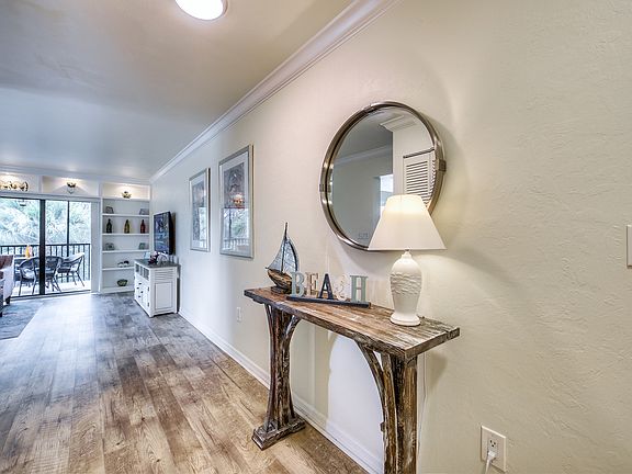 2nd image of 3220 Tennis Villas #3220