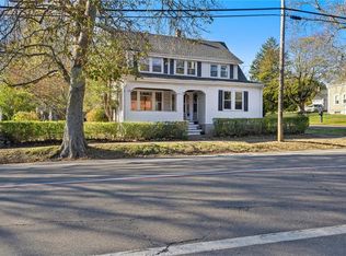 951 Hope St, Bristol, RI 02809