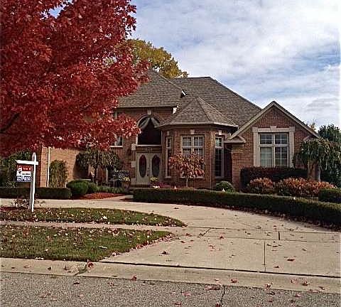 2nd image of 49884 Golden Lake Dr