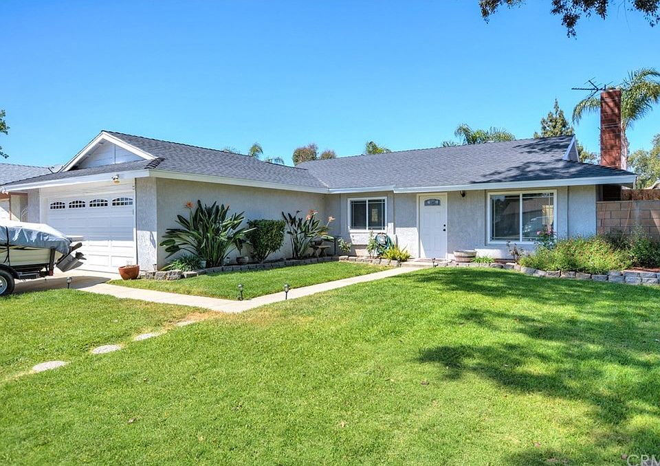 1st image of 1519 E Banyan St