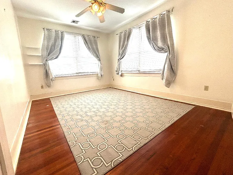 939 Broadway St #DEF — Photo 8