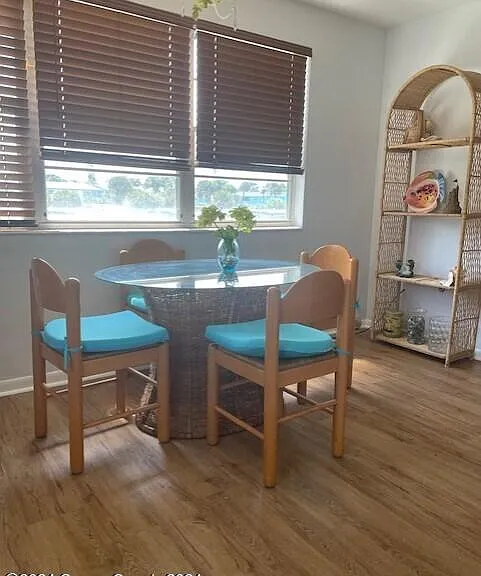 424 Johnson Ave #8 — Photo 12
