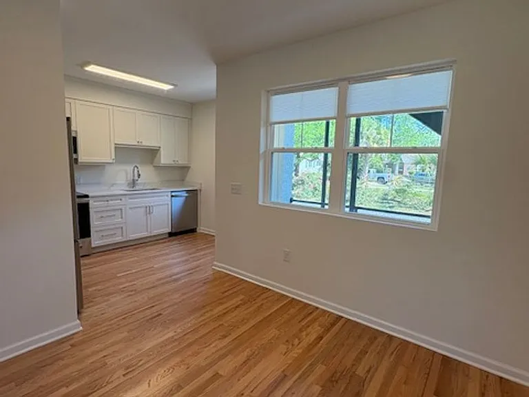 664 Windermere Blvd #B — Photo 22