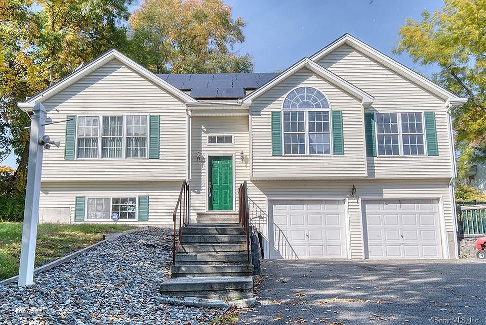 44 Hoadley St, Naugatuck, CT 06770 Zillow