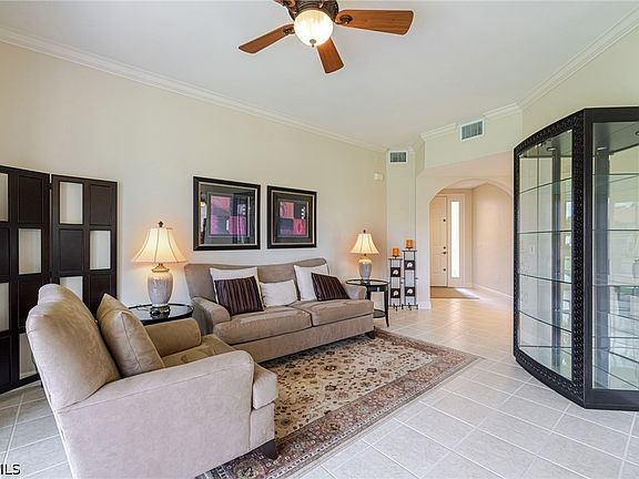 5th image of 5120 W Hyde Park Ct APT 101