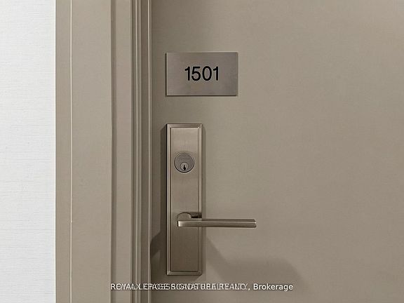 5th image of 275 Yorkland Rd #1501
