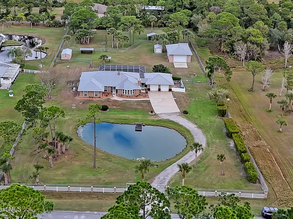 3980 Pepper Tree St, Grant Valkaria, FL 32949