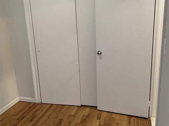 3rd image of 3163 33rd St APT 8