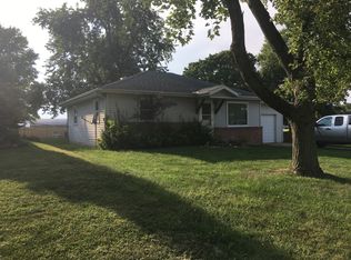109 S West St, Tremont, IL 61568
