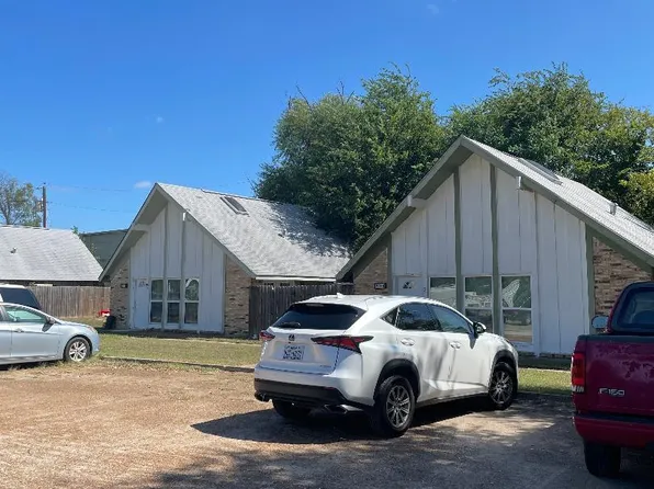 2300 Live Oak St #4, Commerce, TX 75428