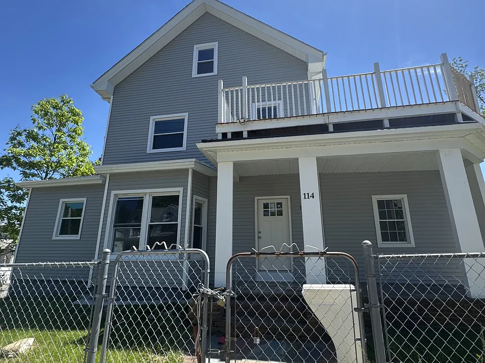 114 Prospect St #3