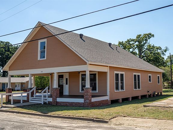 2nd image of 236 S Main St