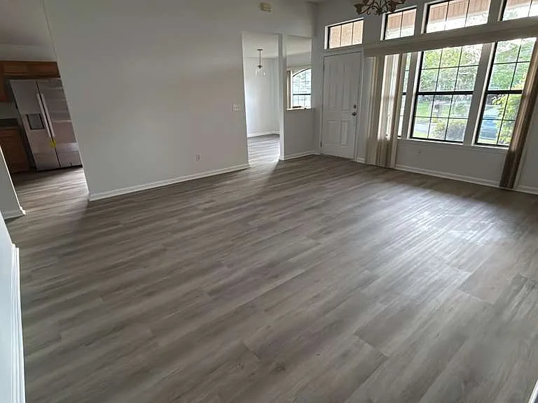 2755 Crumplehorn Ln — Photo 15