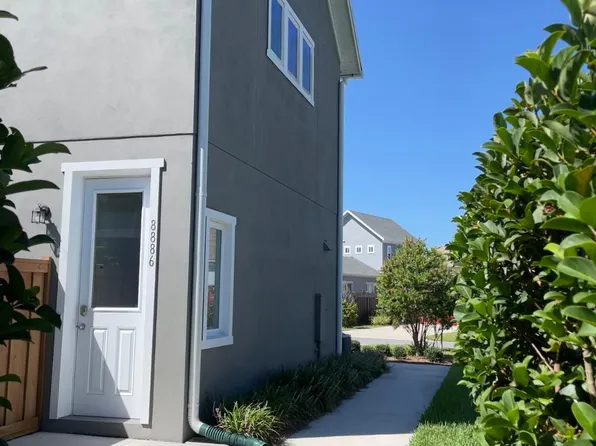 8886 Upper Carrel Cir, Orlando, FL 32827