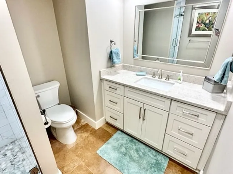 910 Santa Rosa Blvd — Photo 40