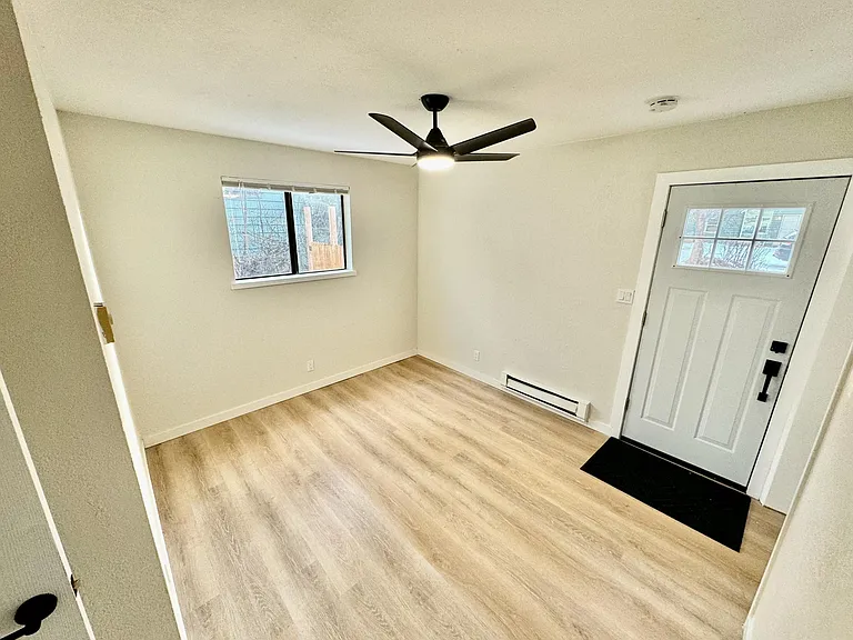 935 S Sheridan Blvd — Photo 11