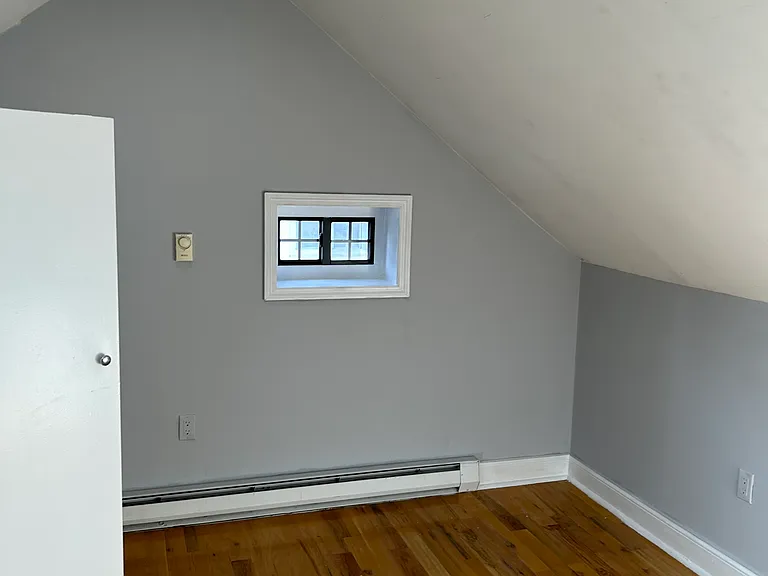 31-10 Lewmay Rd #2 — Photo 2