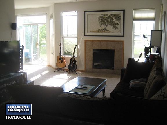 3rd image of 1223 Courtland Cir