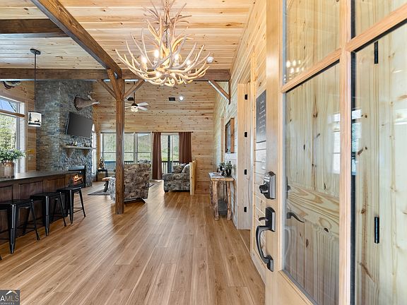 4th image of 473 Monroe Ridge Rd