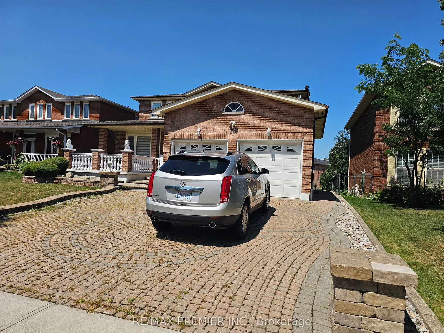 2 bed, $2,500 — Photo 1