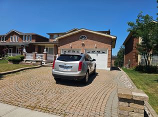 16 Vineyard Ct Basement B, Vaughan, ON L4L 5M3