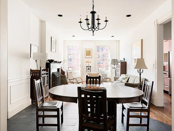 3rd image of 761 Greenwich St Floor 2