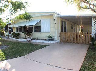 6251 Holly Ln, Lantana, FL 33462