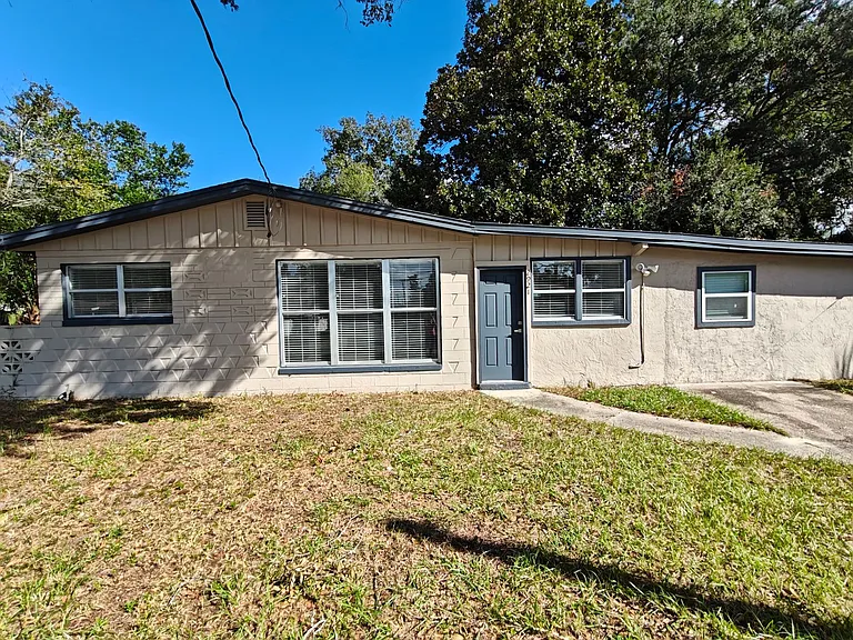 2921 Mansion Rd — Photo 1