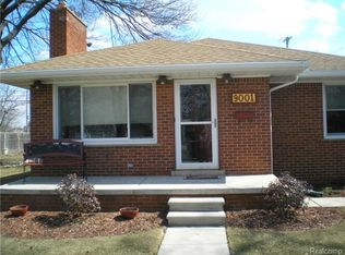 9001 Ruth Ave, Allen Park, MI 48101