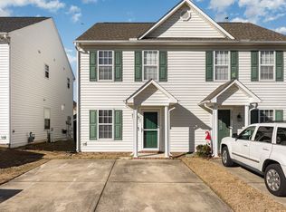 5707 Osprey Cove Dr, Raleigh, NC 27604