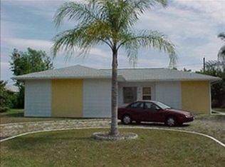 220 Porter St, Naples, FL 34113