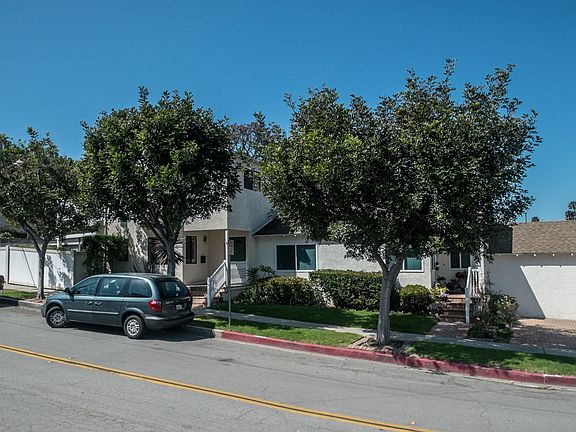 2nd image of 1358 Manhattan Beach Blvd