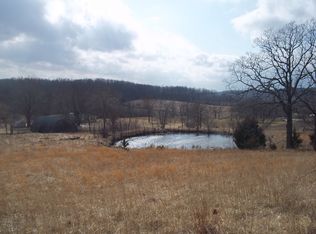 2606 Whippoorwill Rd, Seymour, MO 65746