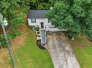 40 Cade Ct, Dallas, GA 30157
