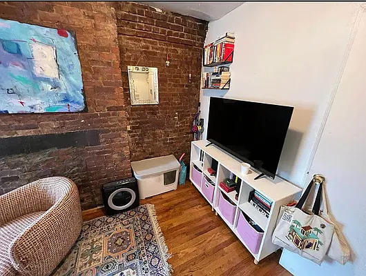 Rented by Best Apartments North Inc | media 25