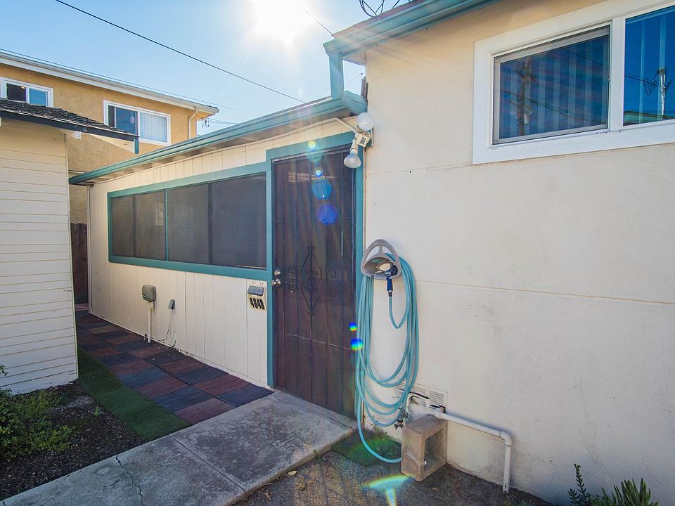 1st image of 4648 33rd St