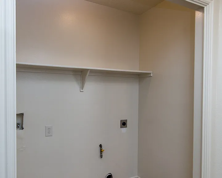 1042 N 1340 West Cir #2 — Photo 11