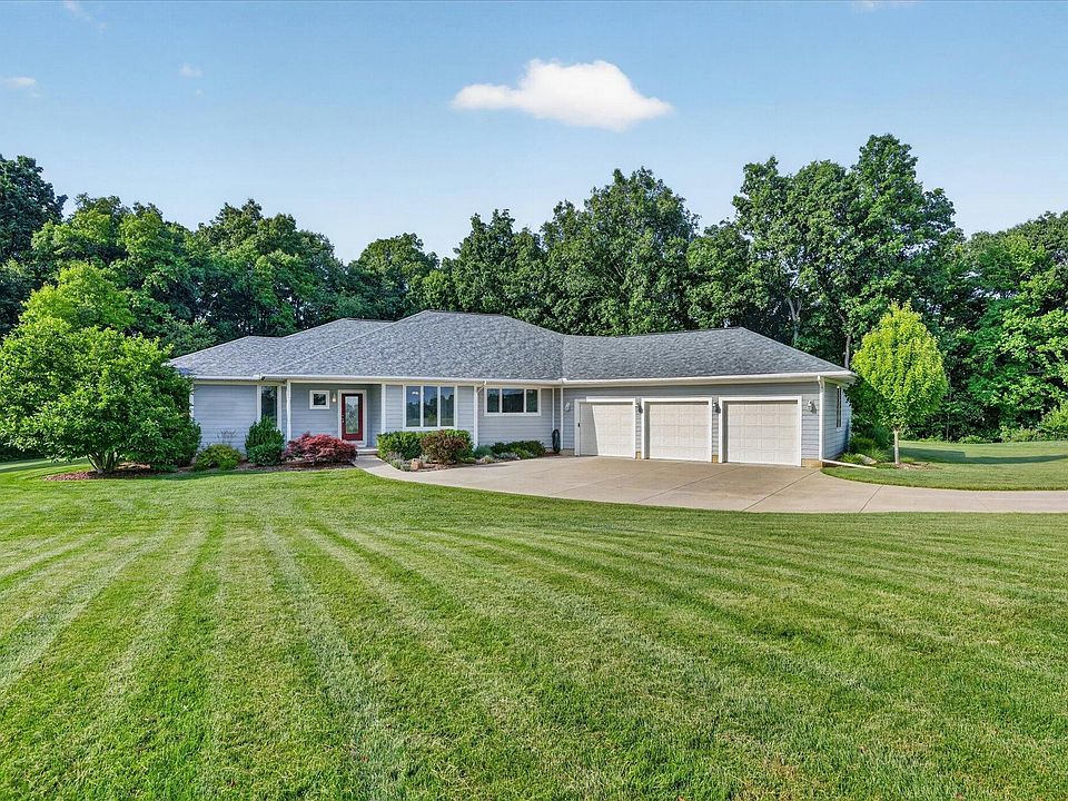 1st image of 9348 Stoneview Ln