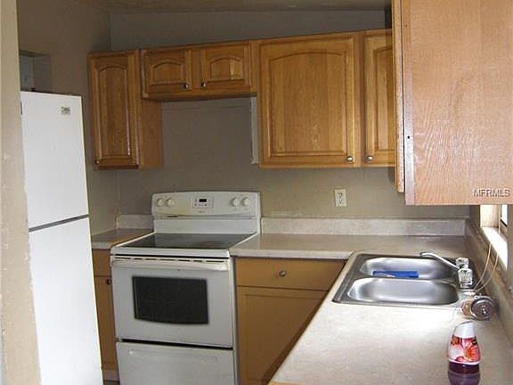 5th image of 1194 Maxey Dr