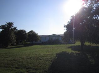 377 Prairie Ln, Azle, TX 76020