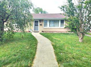 9536 Monroe Ave, Brookfield, IL