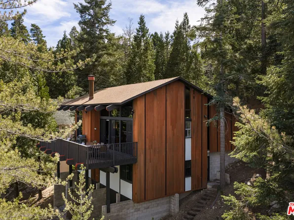 287 Grizzly Rd, Lake Arrowhead, CA 92352