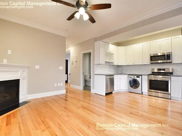 57 W 7th St APT 3, South Boston, MA 02127