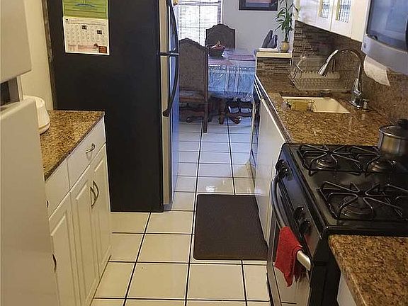 3rd image of 8429 153rd Ave APT 1K
