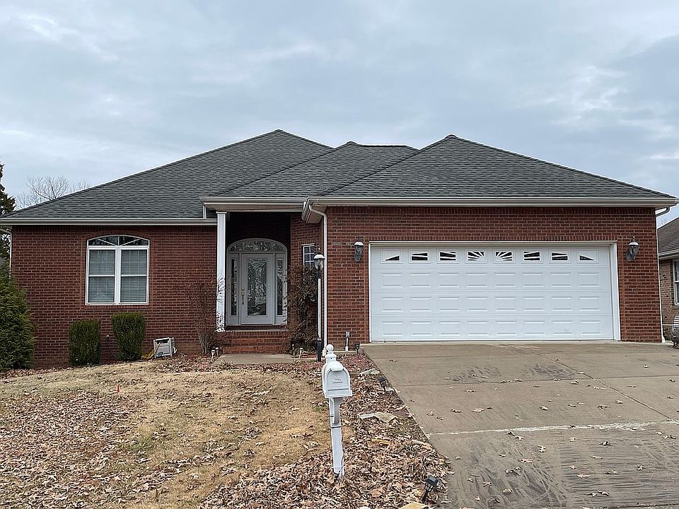 1st image of 82 Bay Hill Dr