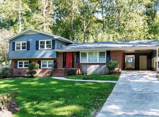 1021 Tanglewood Dr, Cary, NC 27511