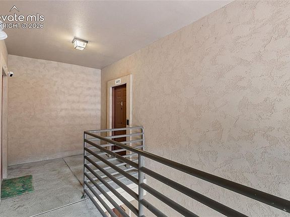 3rd image of 605 Cougar Bluff Point #202