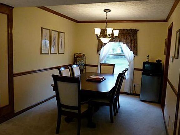 4th image of 6113 Brigids Close Dr